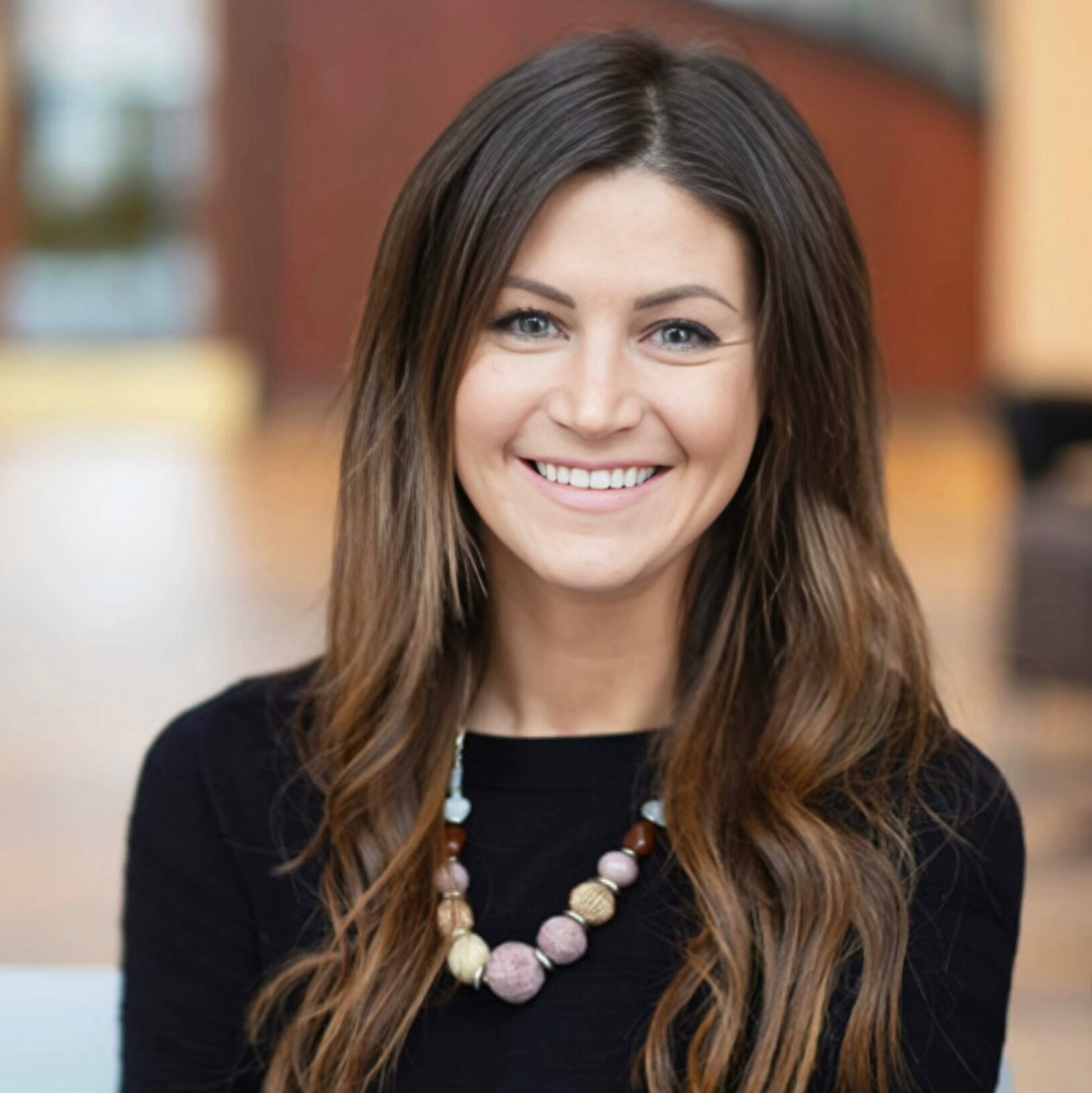 Amy Hilsgen Headshot